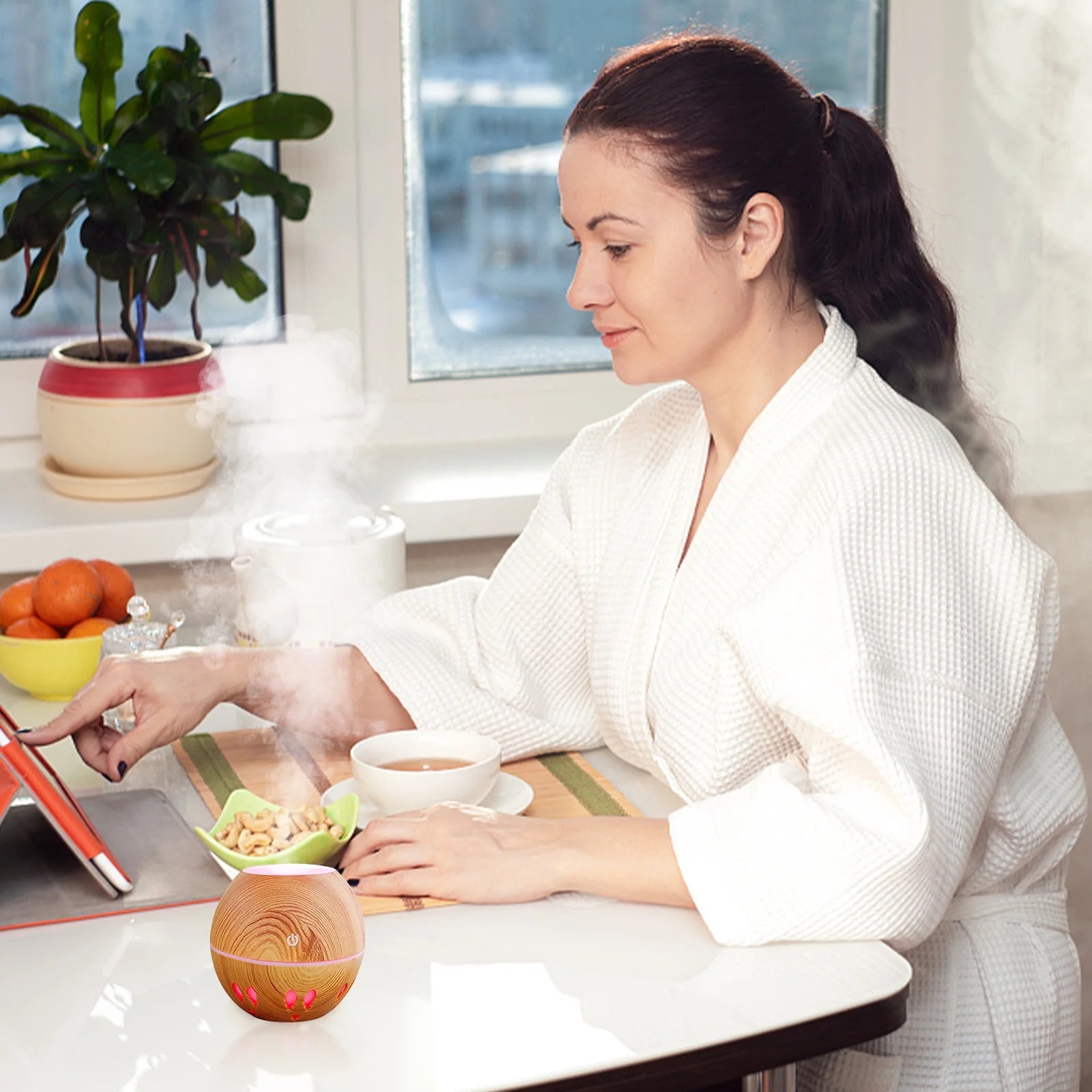 Cool Mist Humidifier Type of Large Mist Aroma Diffuser LED Color Light Conversion Aroma Humidifier for Bedroom Room Office Car Living Room and Dining Room Living Room